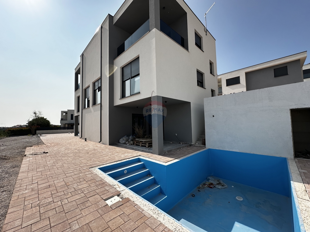 Hiša Vodice, 184,56m2