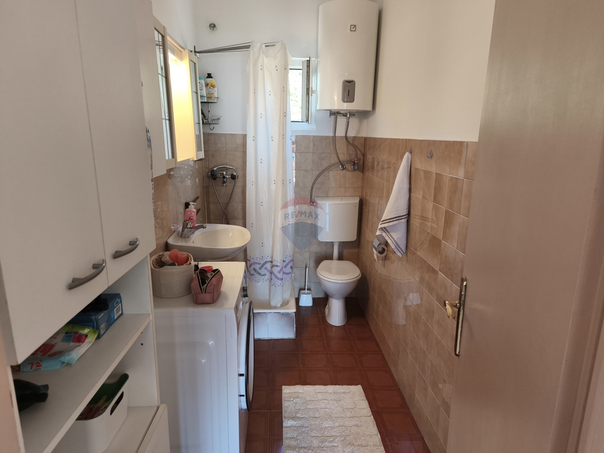 Hiša s čudovitim pogledom na morje 95 m2, Sevid