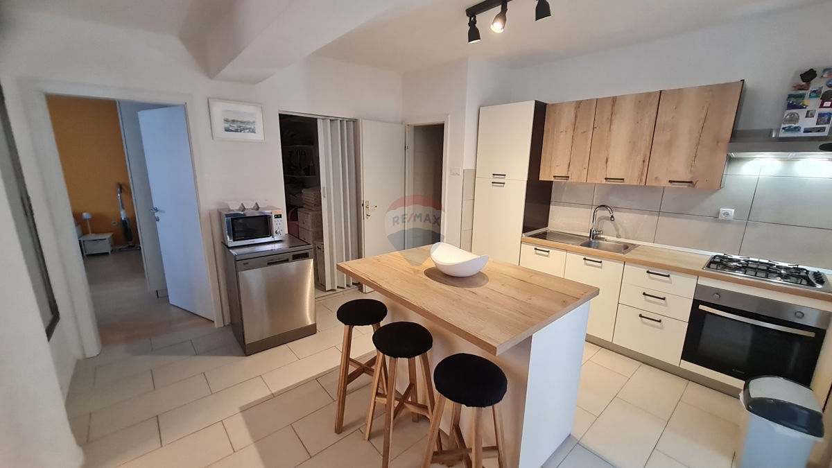 Stanovanje / Apartma Baldekin, Šibenik, 69,20m2