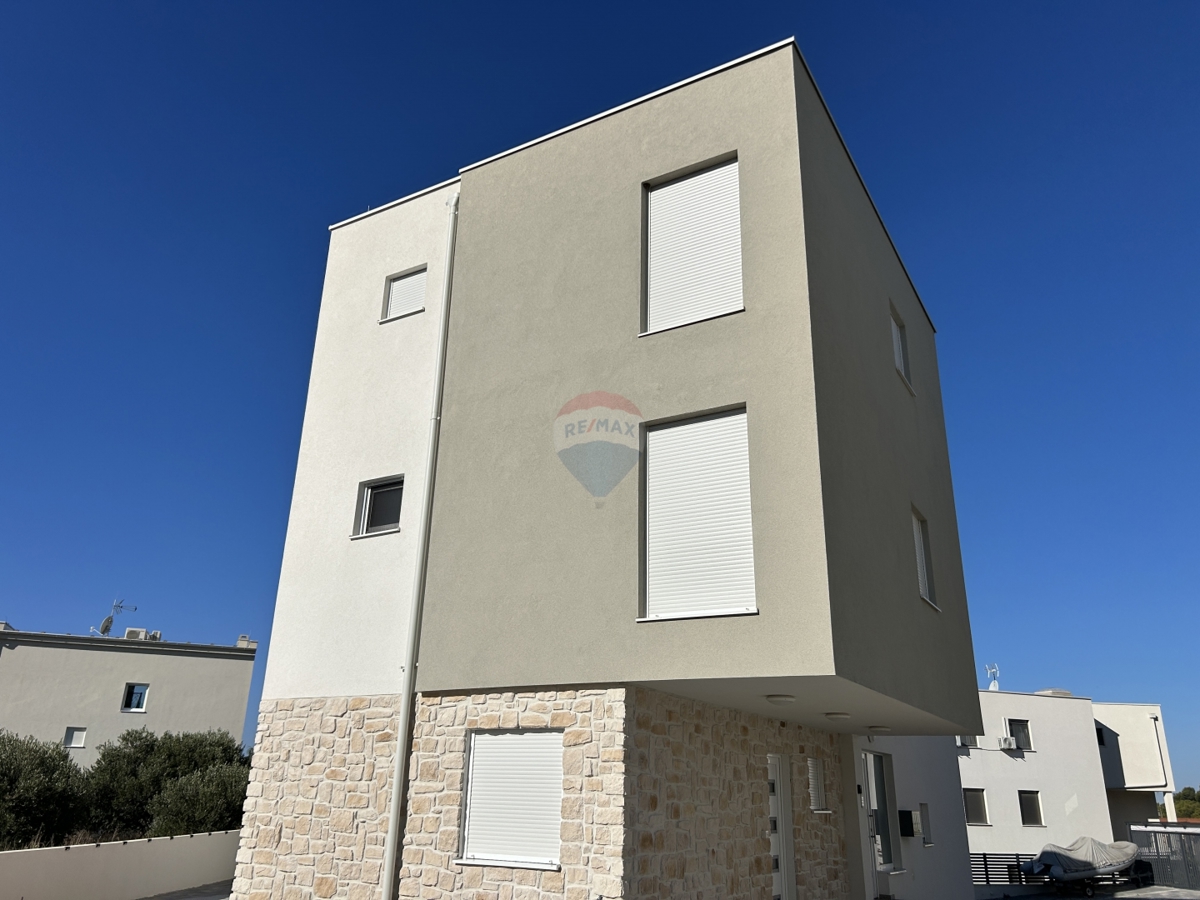 Stanovanje / Apartma Žaborić, Šibenik - Okolica, 66,51m2