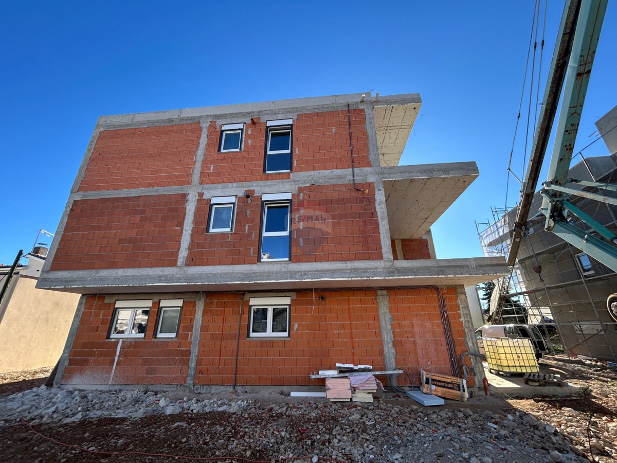 Stanovanje / Apartma Vodice, 63,96m2