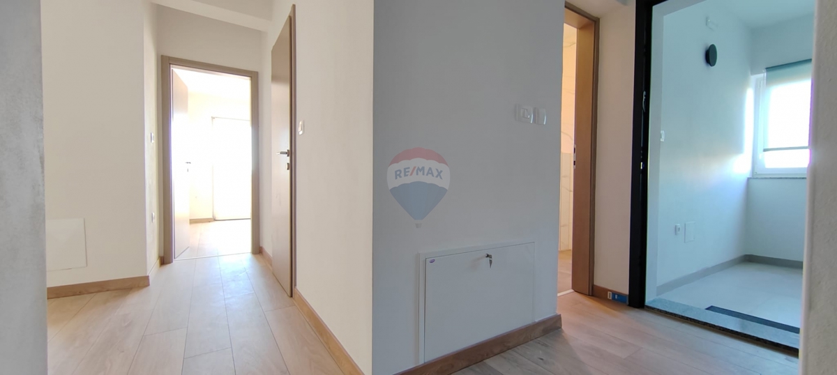 Stanovanje / Apartma Brodarica, Šibenik - Okolica, 85,62m2