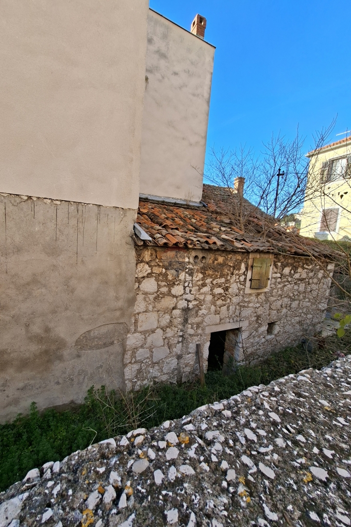 Hiša Varoš, Šibenik, 420m2