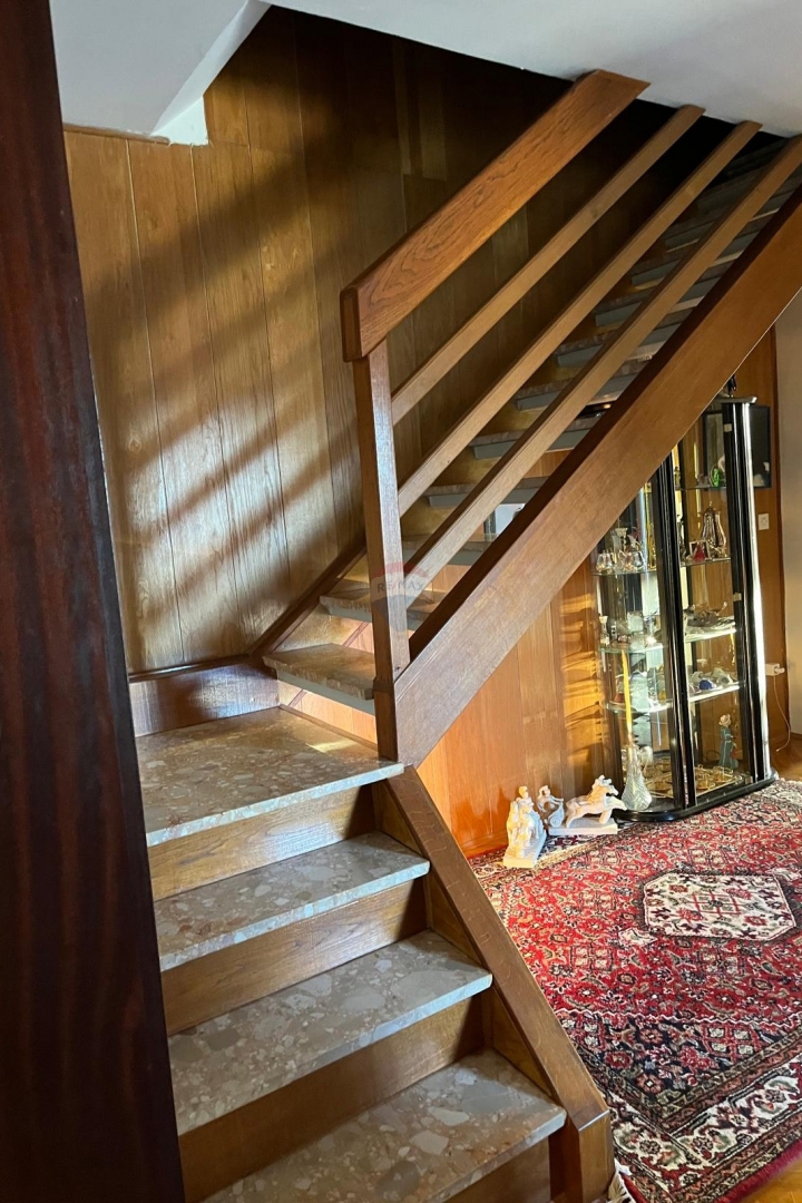 Hiša Varoš, Šibenik, 420m2