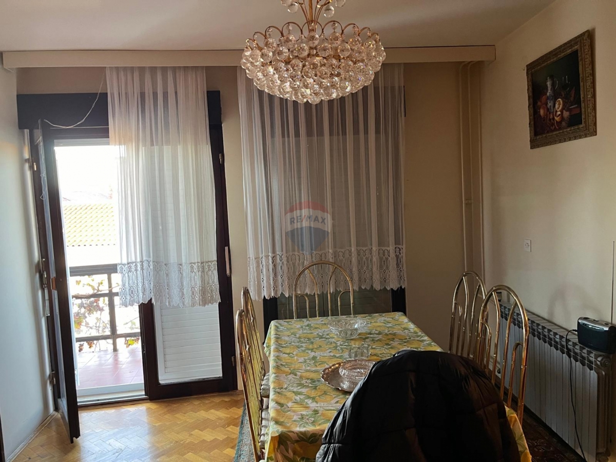 Hiša Varoš, Šibenik, 420m2