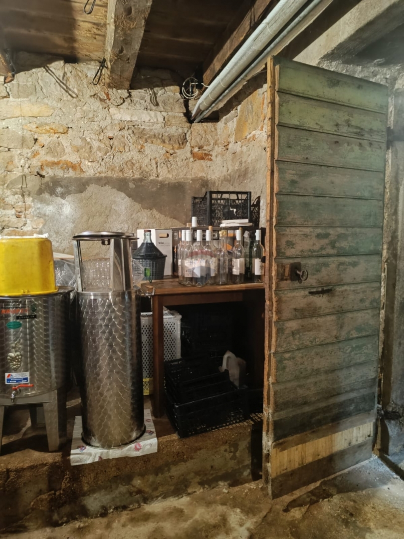 Stanovanje / Apartma Tribunj, 154,81m2