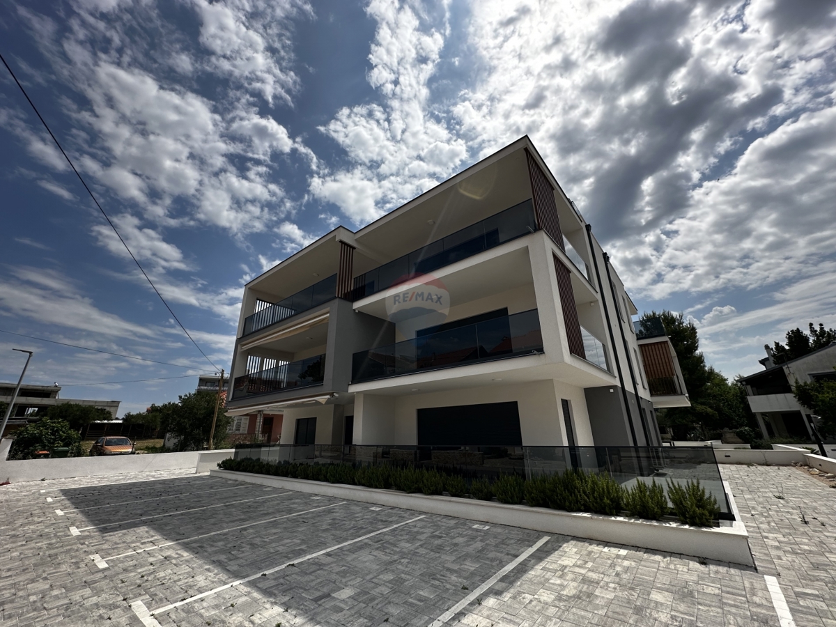 Srima, Vodice, 183,74m2