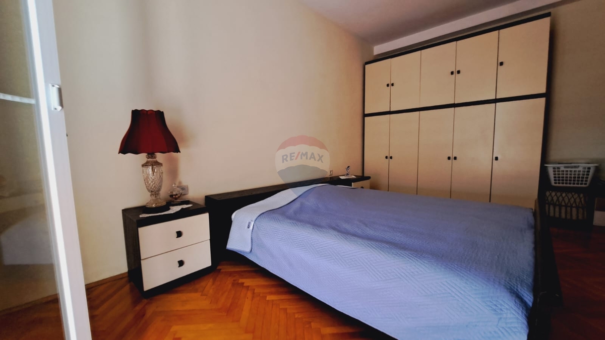 Hiša Brodarica, Šibenik - Okolica, 240m2