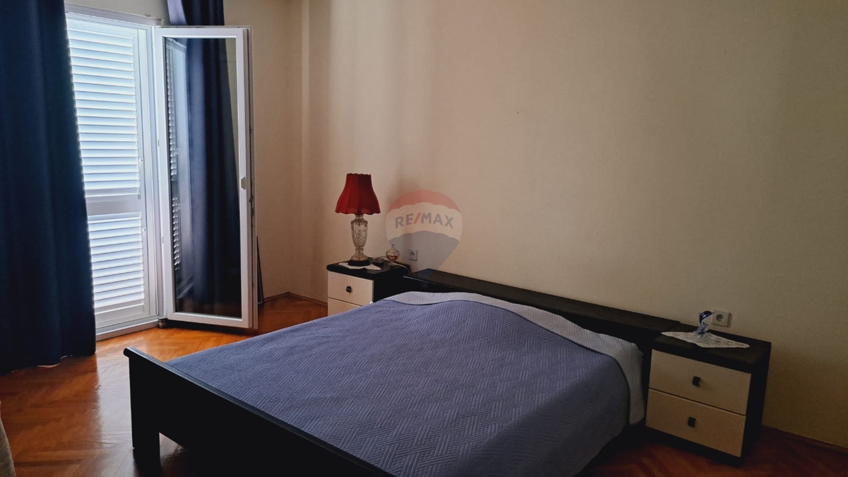 Hiša Brodarica, Šibenik - Okolica, 240m2