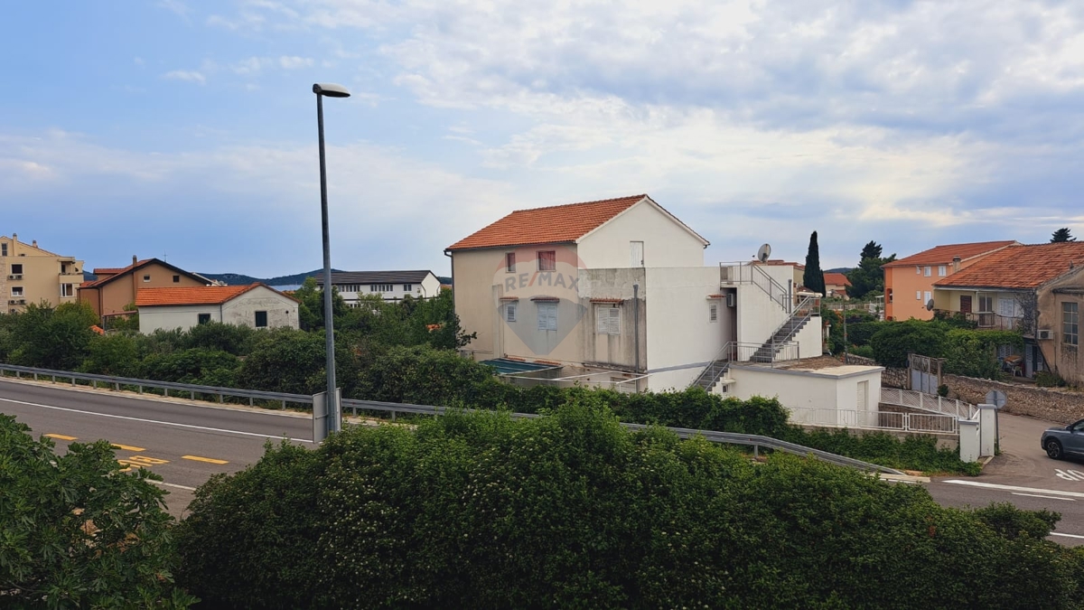 Hiša Brodarica, Šibenik - Okolica, 240m2