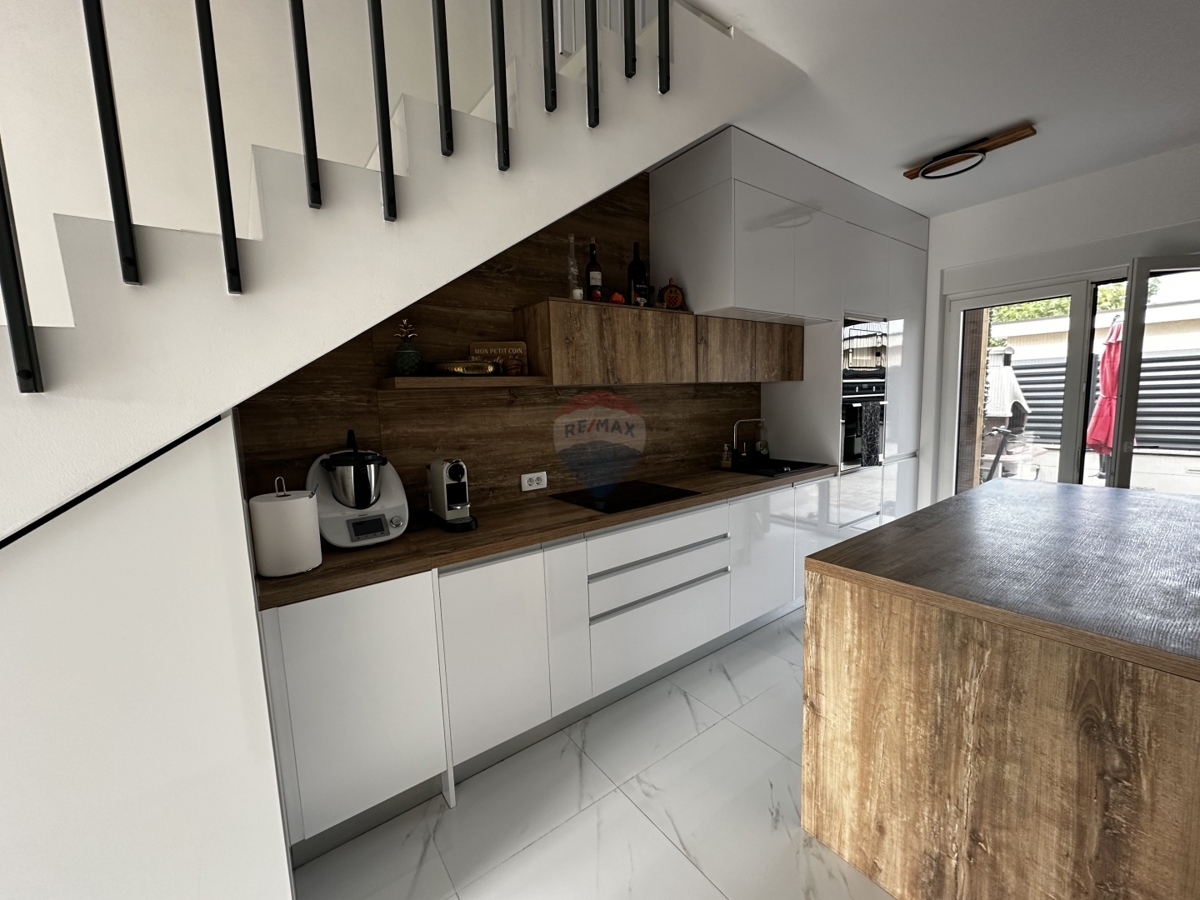 Hiša Vodice, 99,08m2