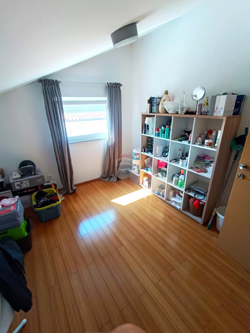 Stanovanje / Apartma Vodice, 81,85m2
