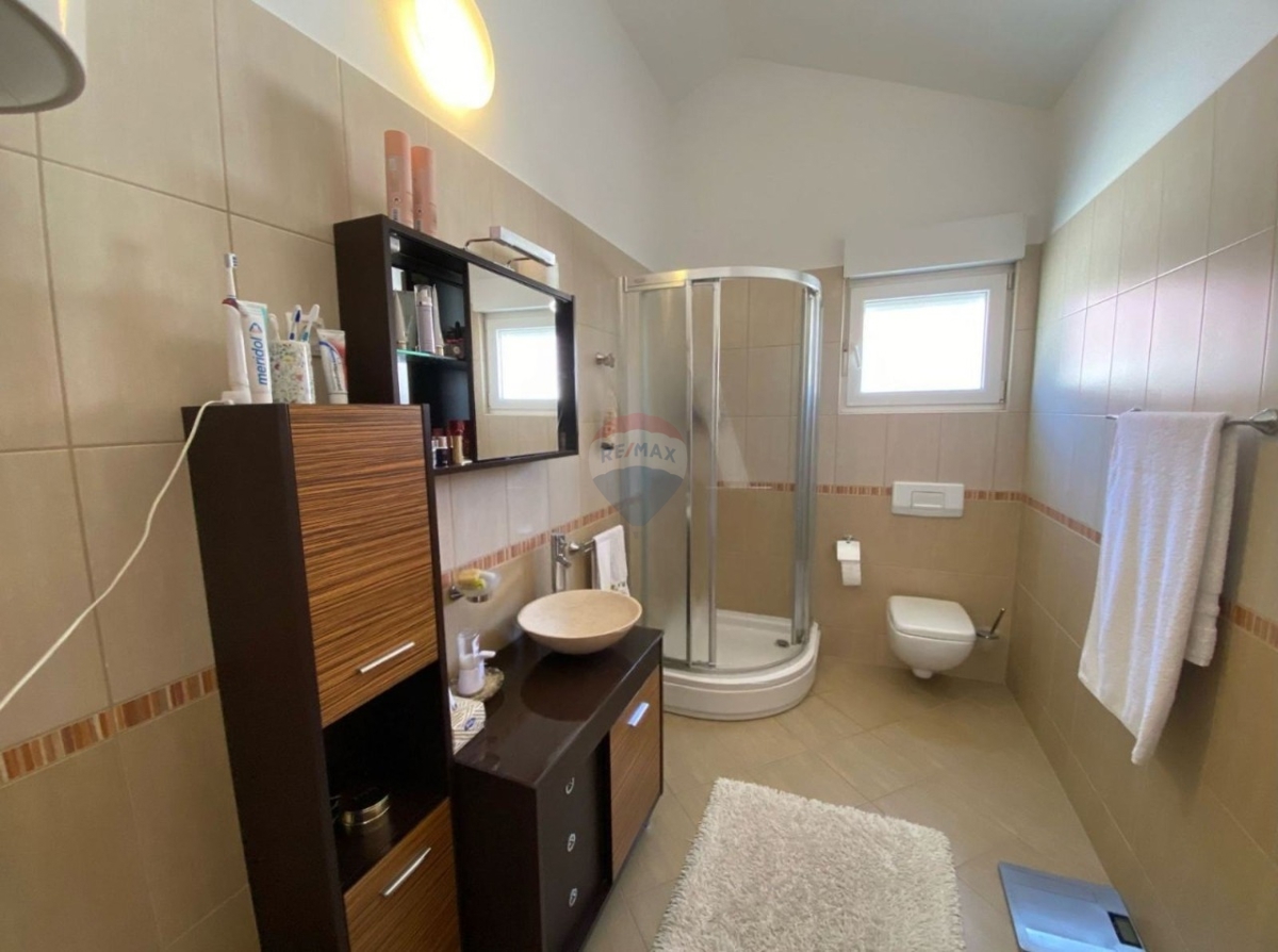 Stanovanje / Apartma Vodice, 81,85m2