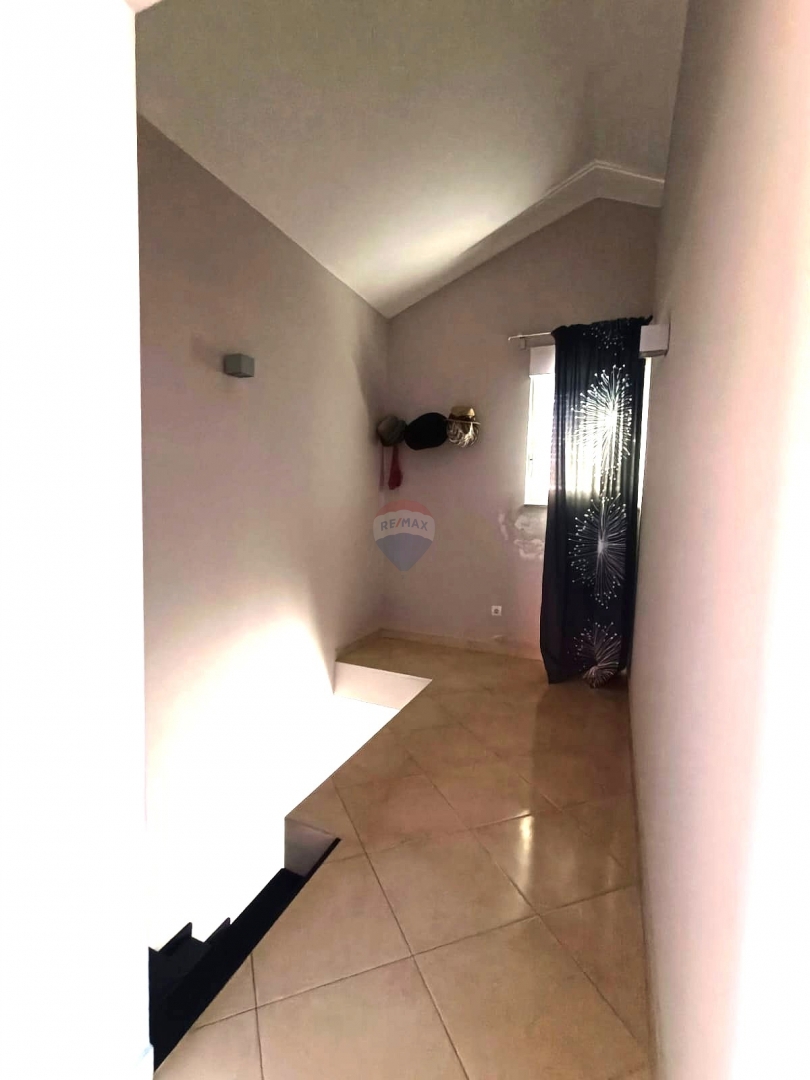 Stanovanje / Apartma Vodice, 81,85m2