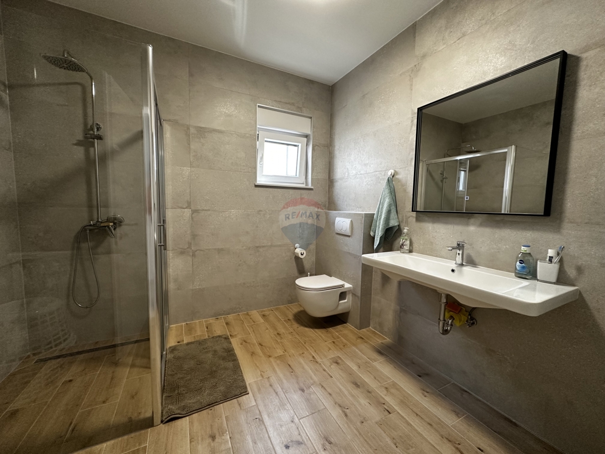Stanovanje / Apartma Žaborić, Šibenik - Okolica, 90,89m2