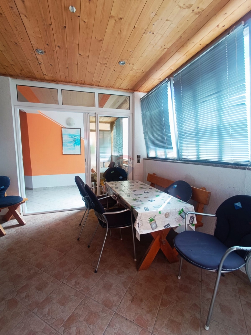 Stanovanje / Apartma Vodice, 99m2