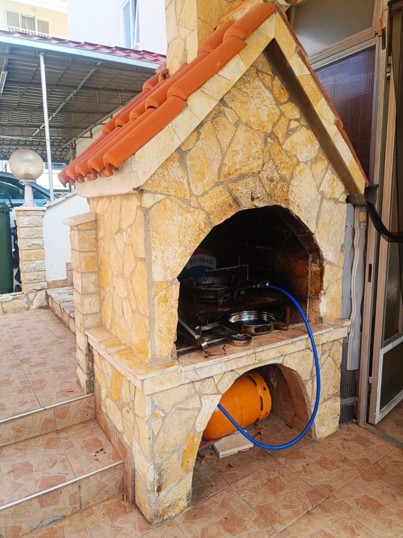 Stanovanje / Apartma Vodice, 99m2
