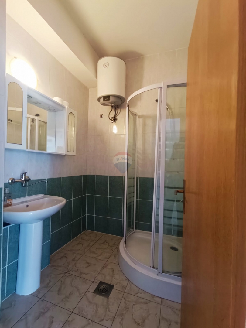 Stanovanje / Apartma Vodice, 99m2