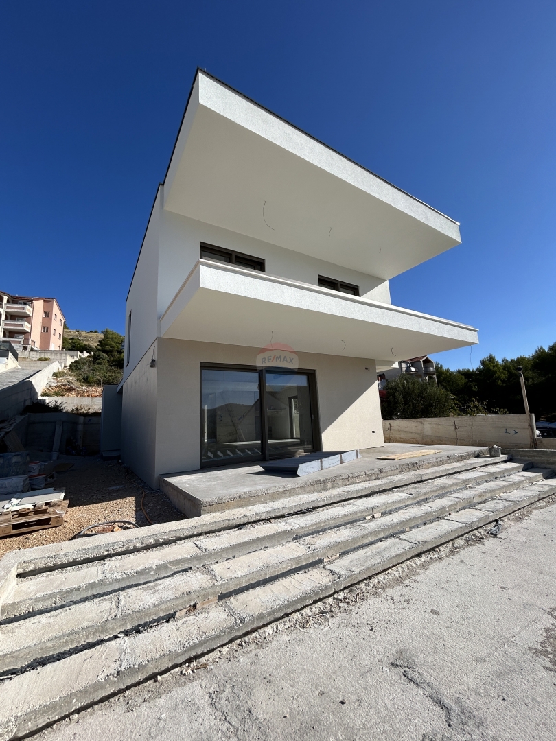 Hiša Žaborić, Šibenik - Okolica, 191,07m2