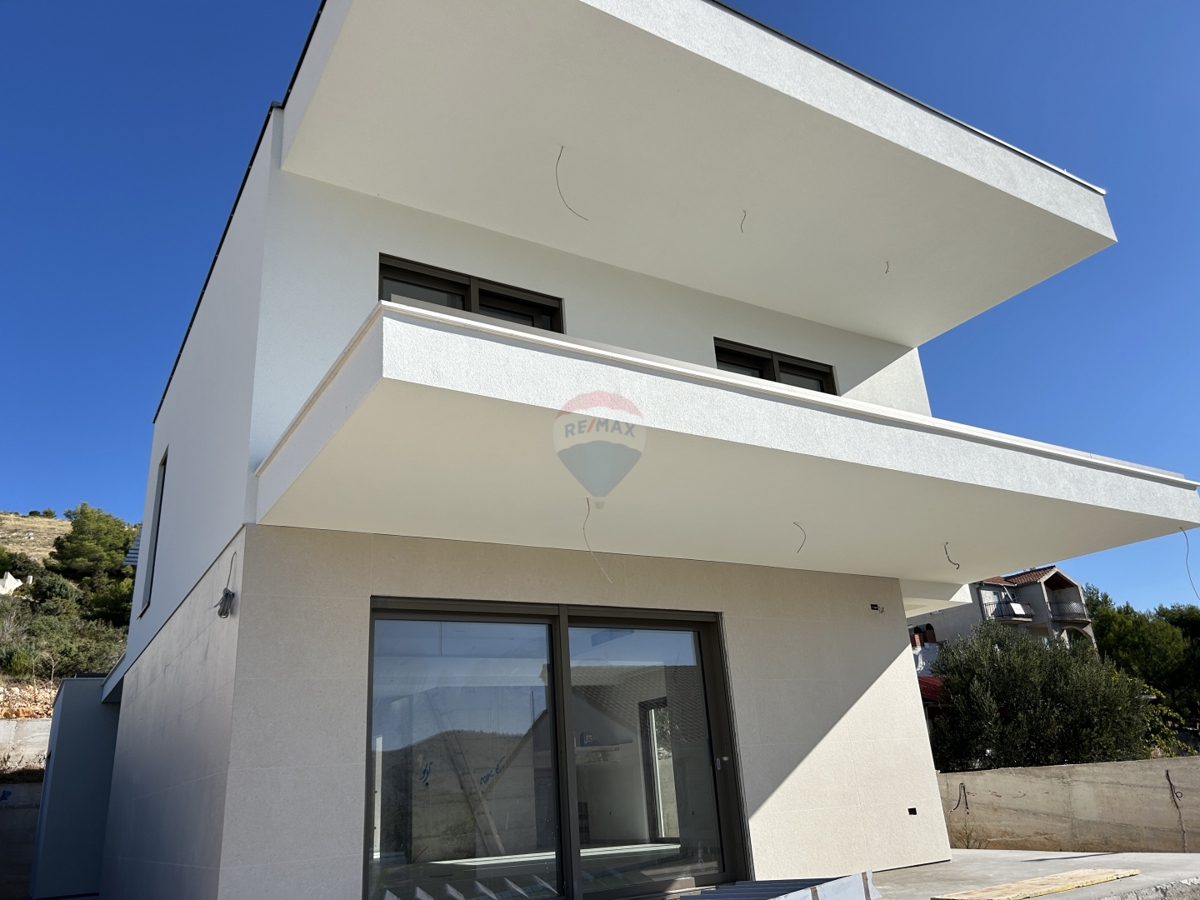 Hiša Žaborić, Šibenik - Okolica, 191,07m2