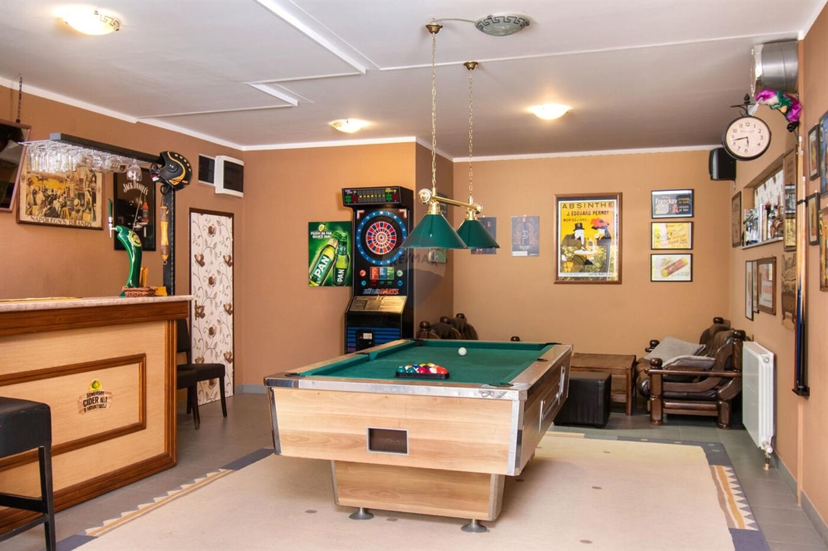 Hiša Dubrava Kod Šibenika, Šibenik - Okolica, 369,84m2