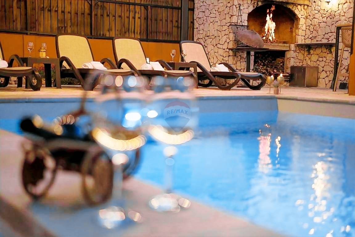 Hiša Dubrava Kod Šibenika, Šibenik - Okolica, 369,84m2