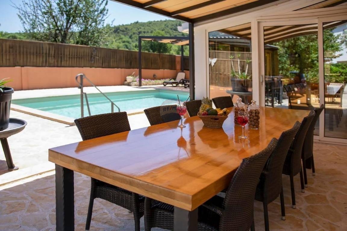 Hiša Dubrava Kod Šibenika, Šibenik - Okolica, 369,84m2