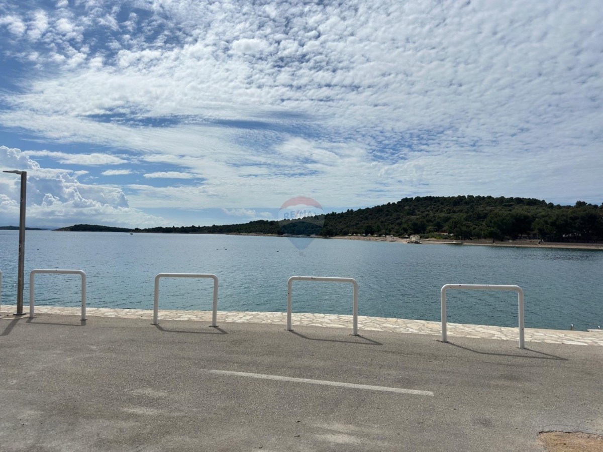 Stanovanje / Apartma Jezera, Tisno, 87,47m2