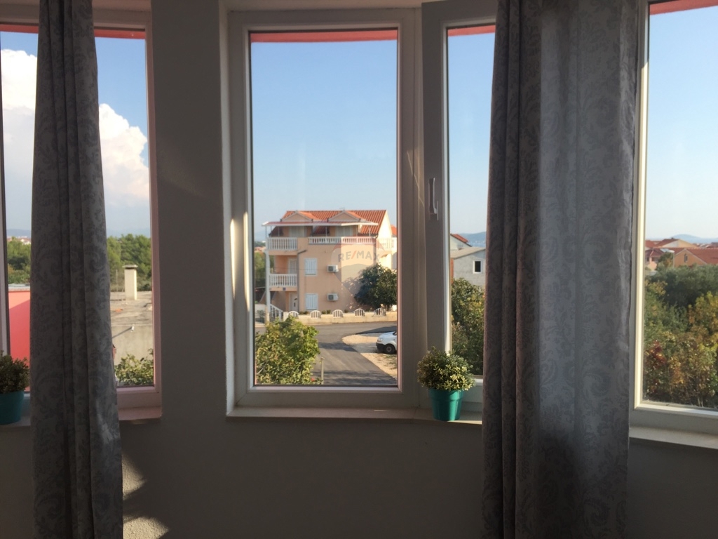 Hiša Vodice, 300m2