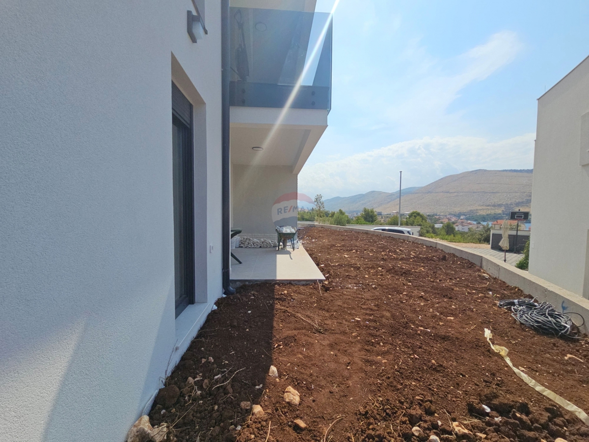 Stanovanje / Apartma Grebaštica, Šibenik - Okolica, 68,89m2