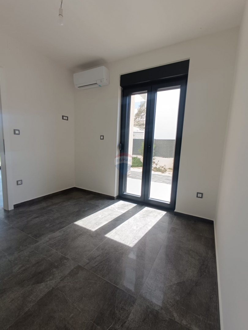 Stanovanje / Apartma Murter, 81,78m2