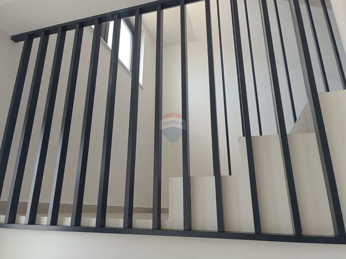 Stanovanje / Apartma Murter, 81,78m2