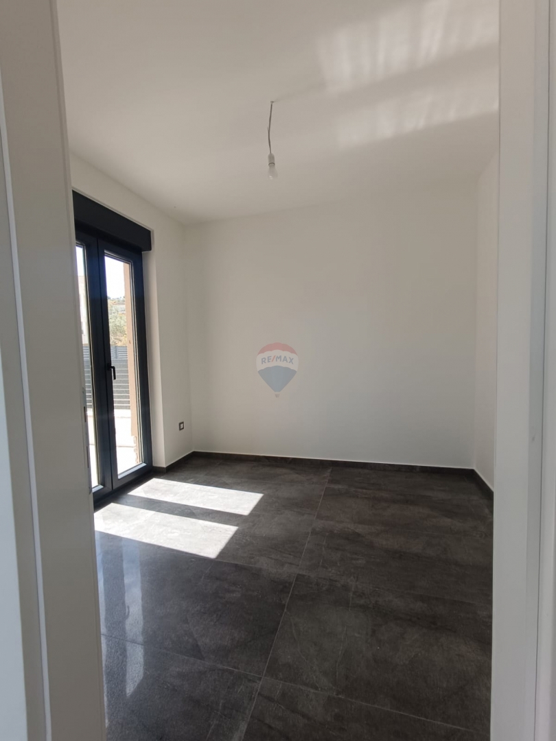 Stanovanje / Apartma Murter, 81,78m2