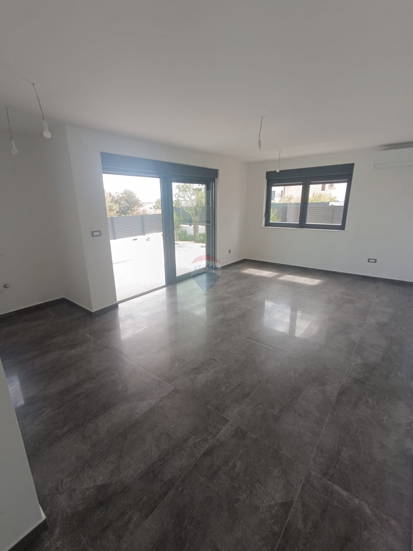 Stanovanje / Apartma Murter, 81,78m2