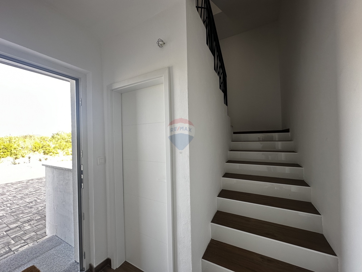 Stanovanje / Apartma Vodice, 72,21m2