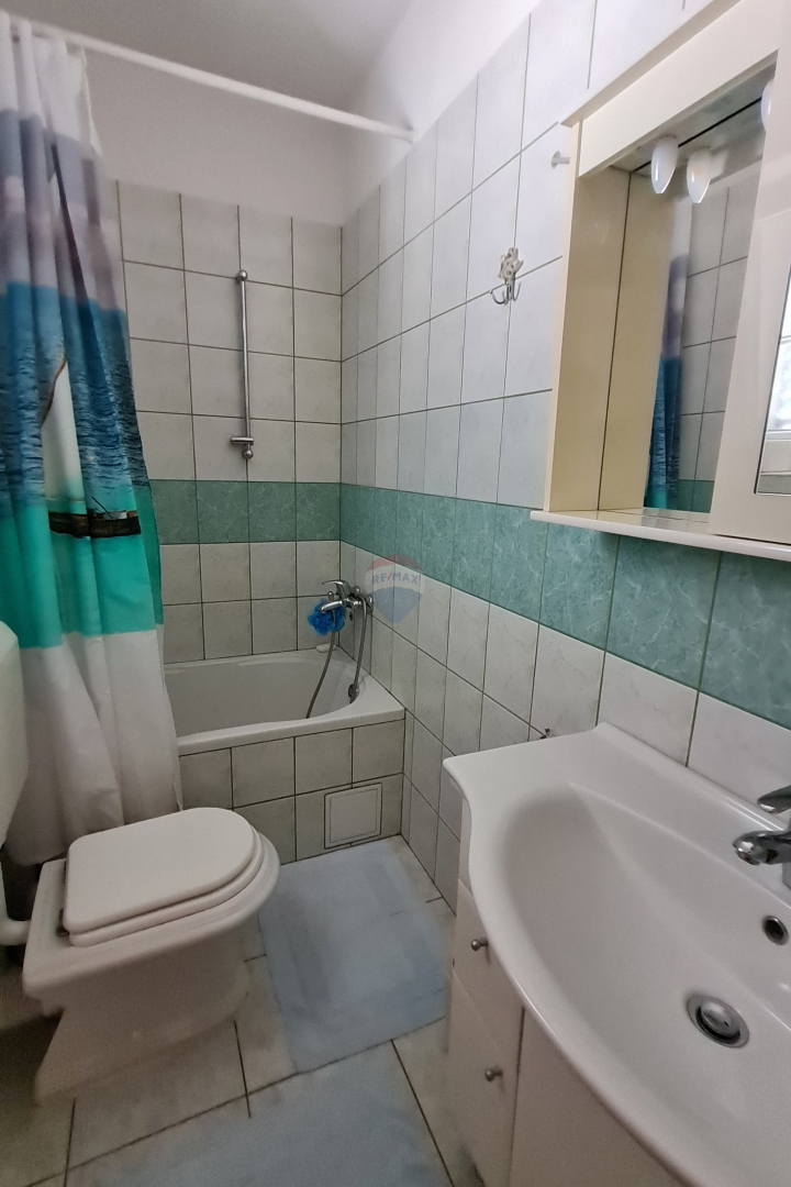 Hiša Bilice, Šibenik - Okolica, 450m2
