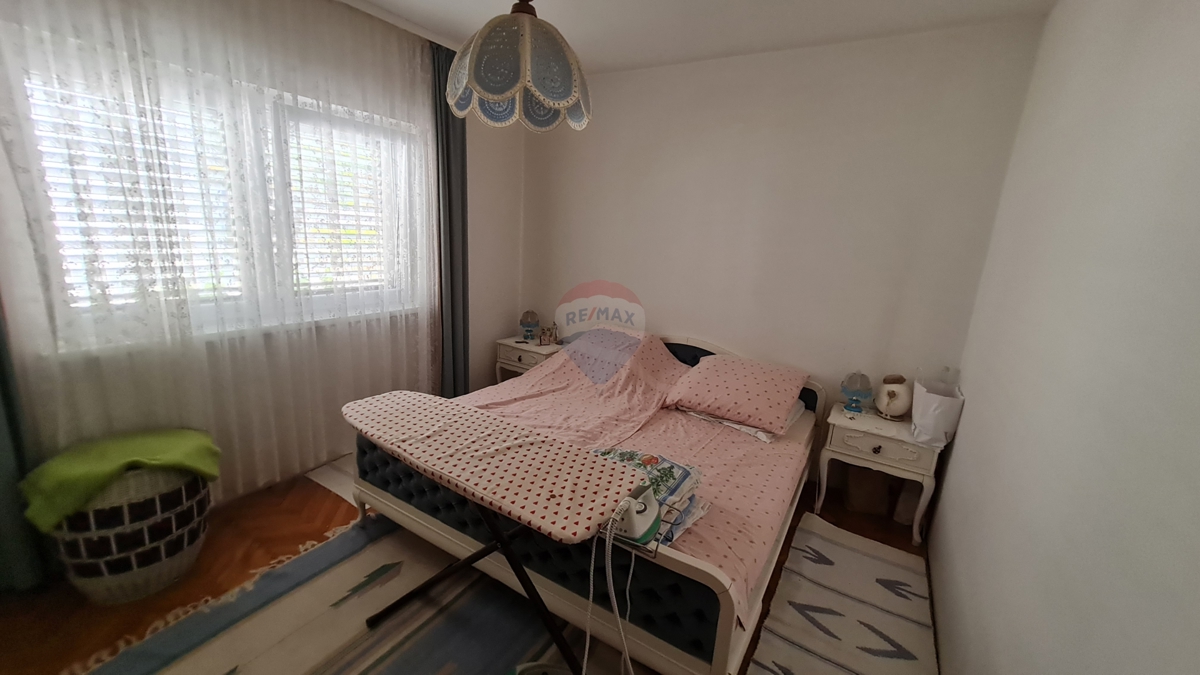 Hiša Bilice, Šibenik - Okolica, 450m2
