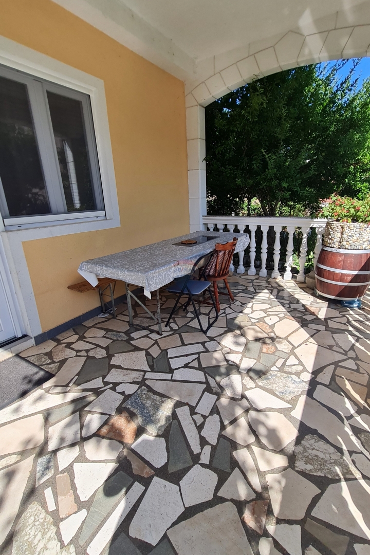 Hiša Bilice, Šibenik - Okolica, 450m2
