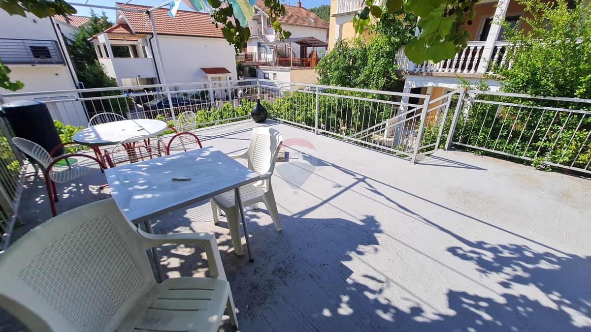 Hiša Bilice, Šibenik - Okolica, 450m2