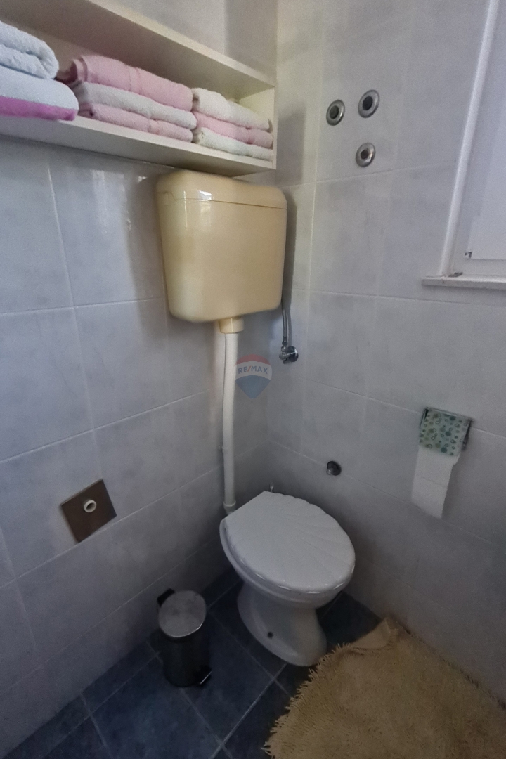 Hiša Bilice, Šibenik - Okolica, 450m2