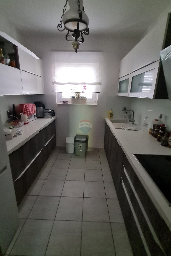 Hiša Bilice, Šibenik - Okolica, 450m2
