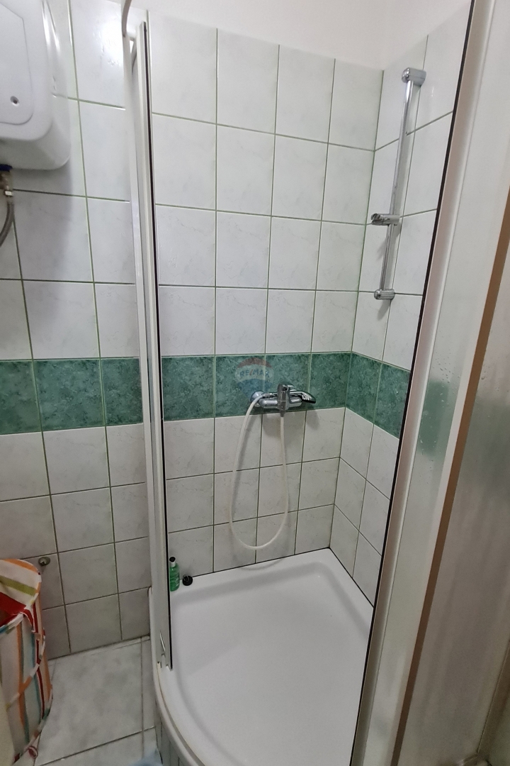 Hiša Bilice, Šibenik - Okolica, 450m2