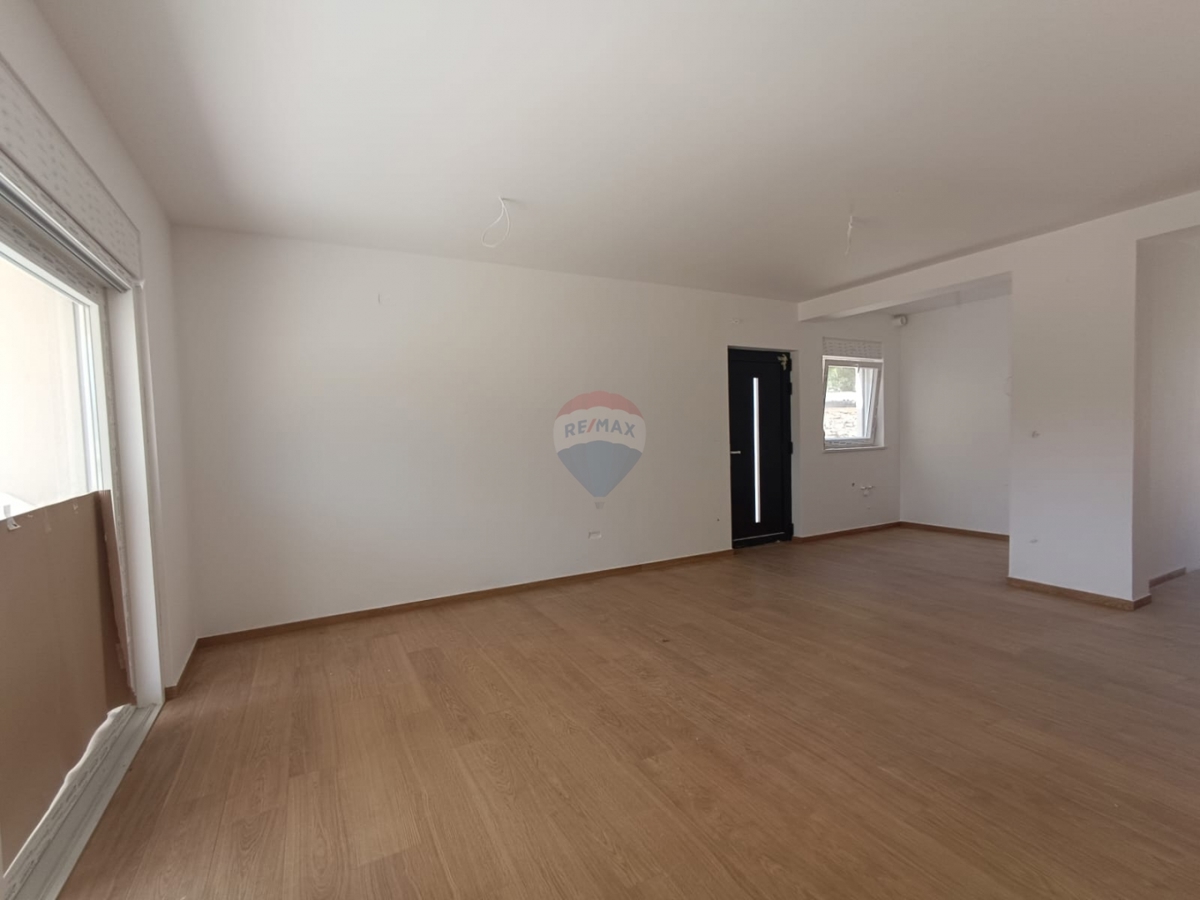 Hiša Pirovac, 201,62m2