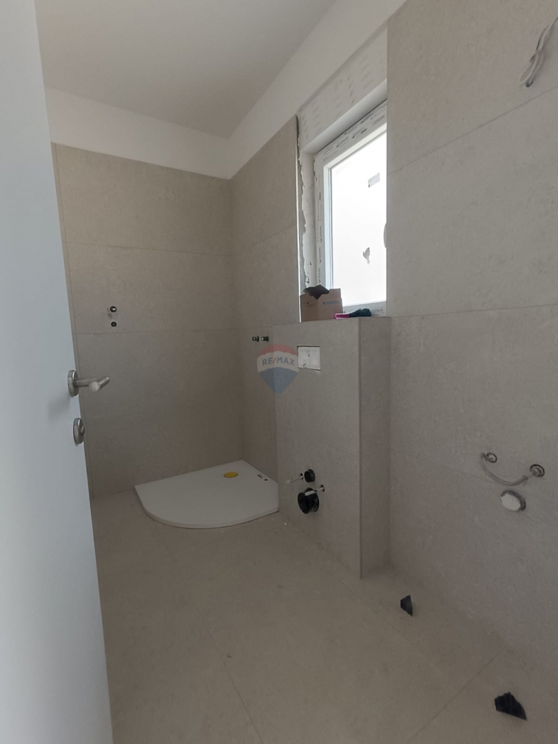 Hiša Pirovac, 201,62m2