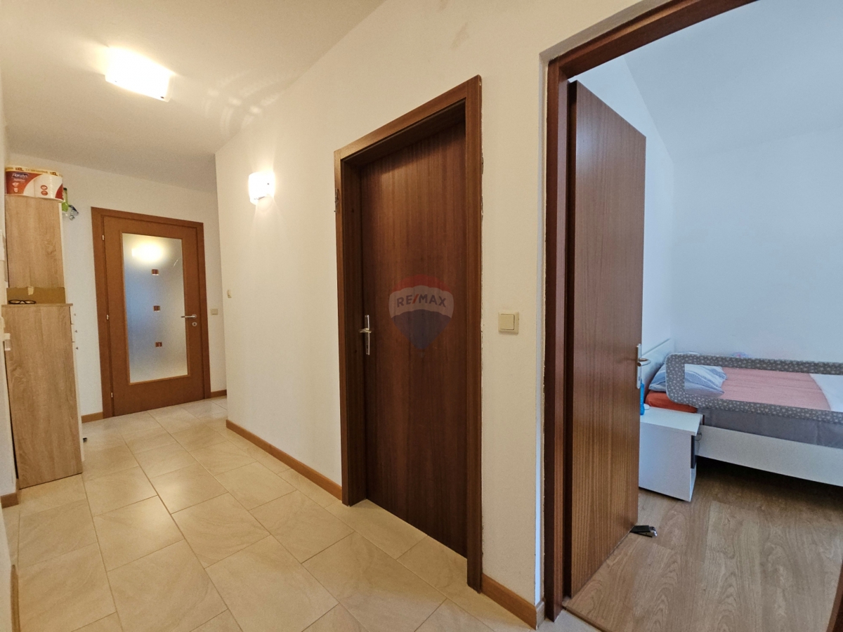 Stanovanje / Apartma Brodarica, Šibenik - Okolica, 176,92m2