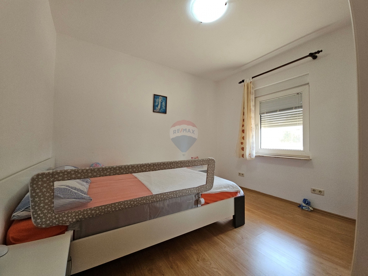 Stanovanje / Apartma Brodarica, Šibenik - Okolica, 176,92m2
