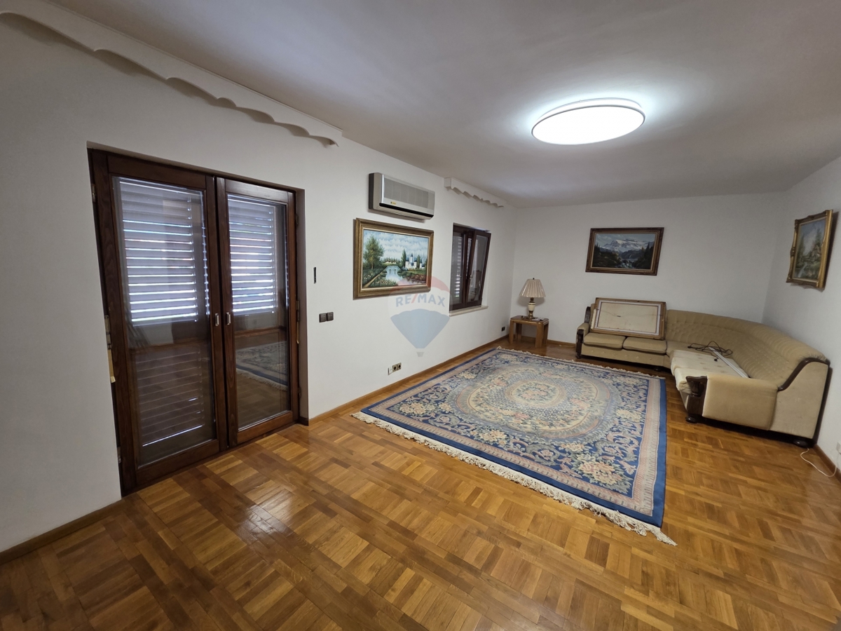 Hiša Zablaće, Šibenik - Okolica, 290m2