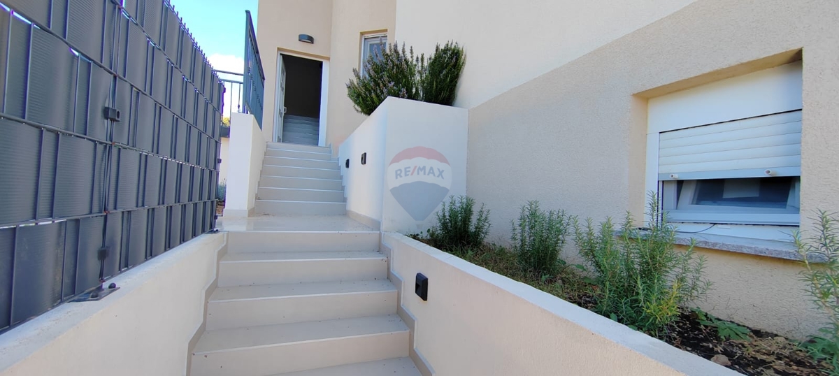 Stanovanje / Apartma Brodarica, Šibenik - Okolica, 47,36m2