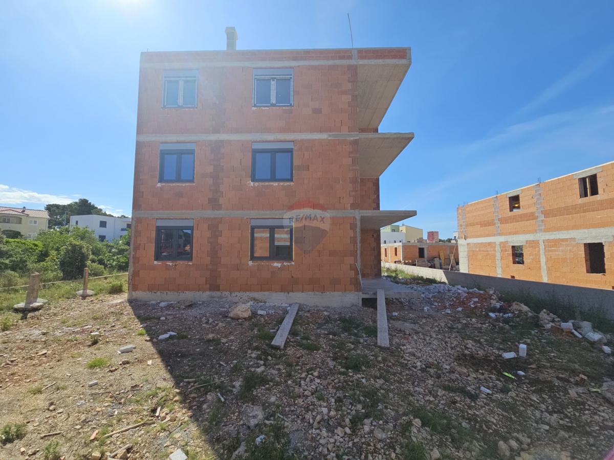 Stanovanje / Apartma Brodarica, Šibenik - Okolica, 83,42m2