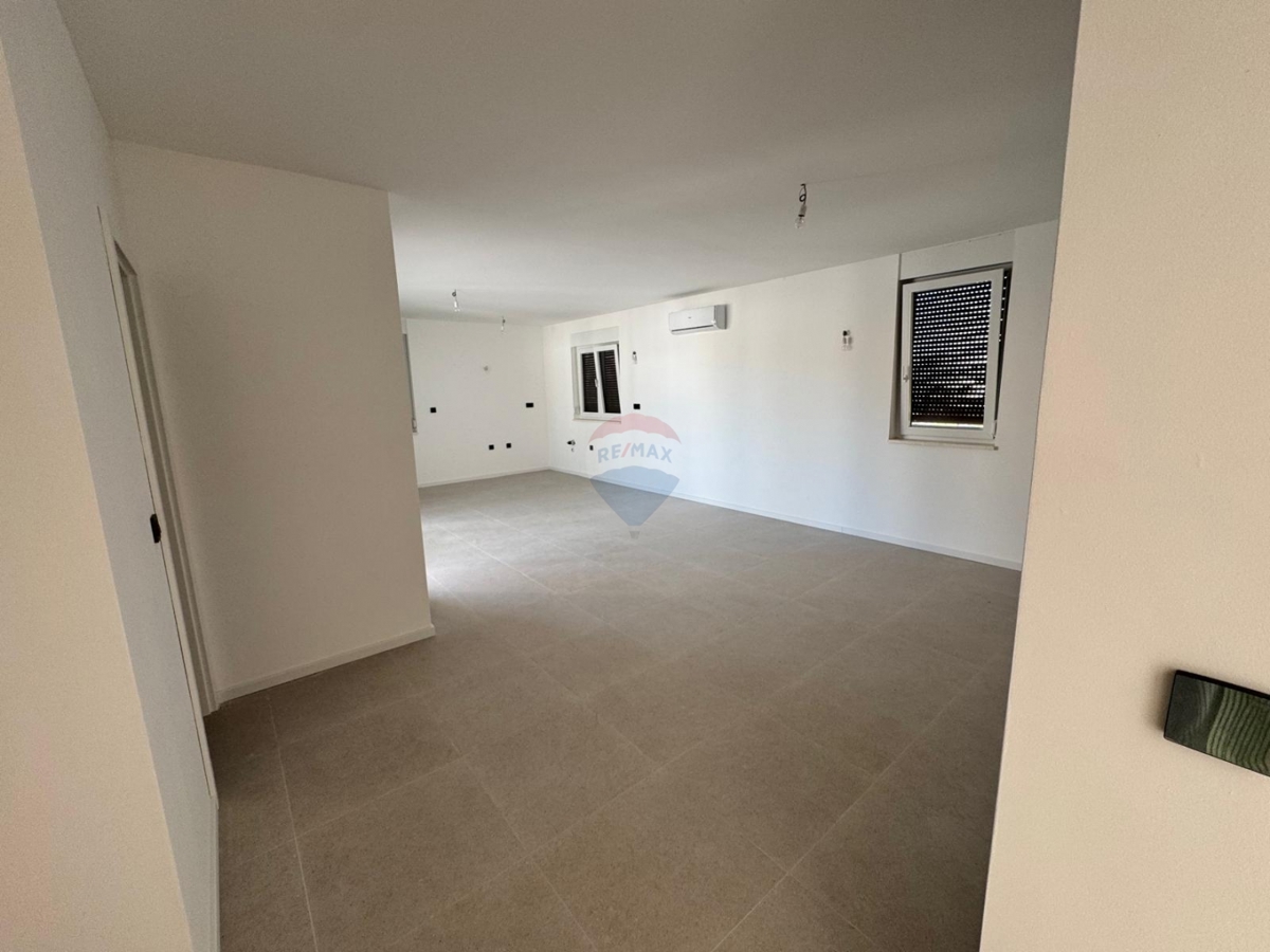Stanovanje / Apartma Grebaštica, Šibenik - Okolica, 114,40m2